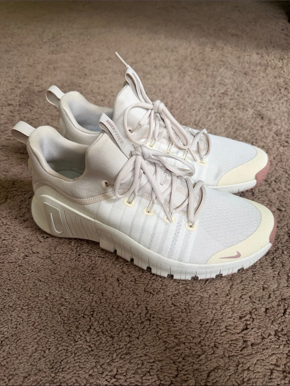 Nike Women’s Free Metcon 6 Training Shoe